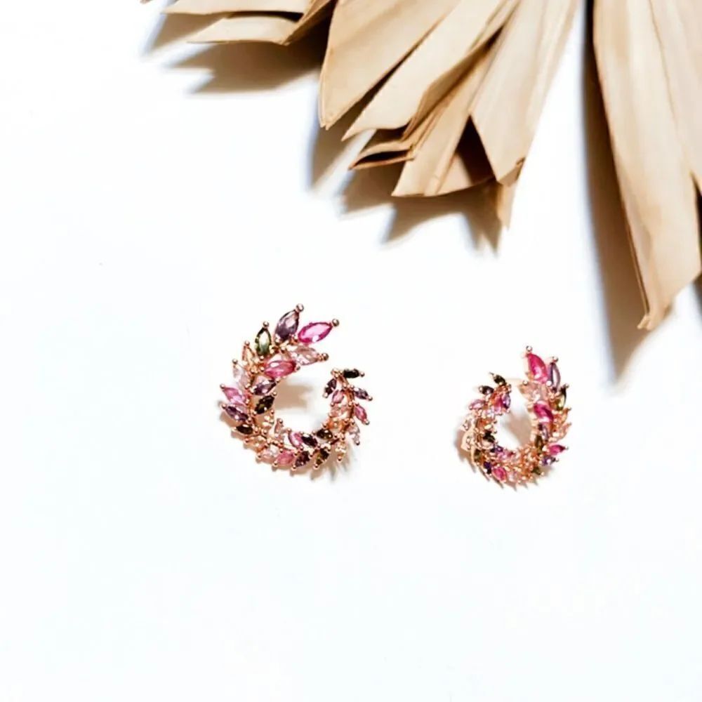 Diamond leaf earrings #657